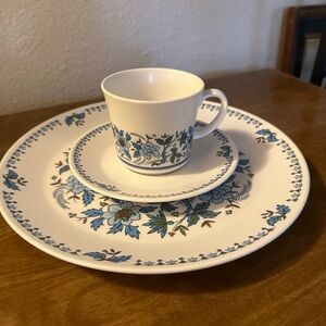 Noritake BLUE MOON Salad Lunch Plate 8 3/8 inch with saucer and tea cup Set.